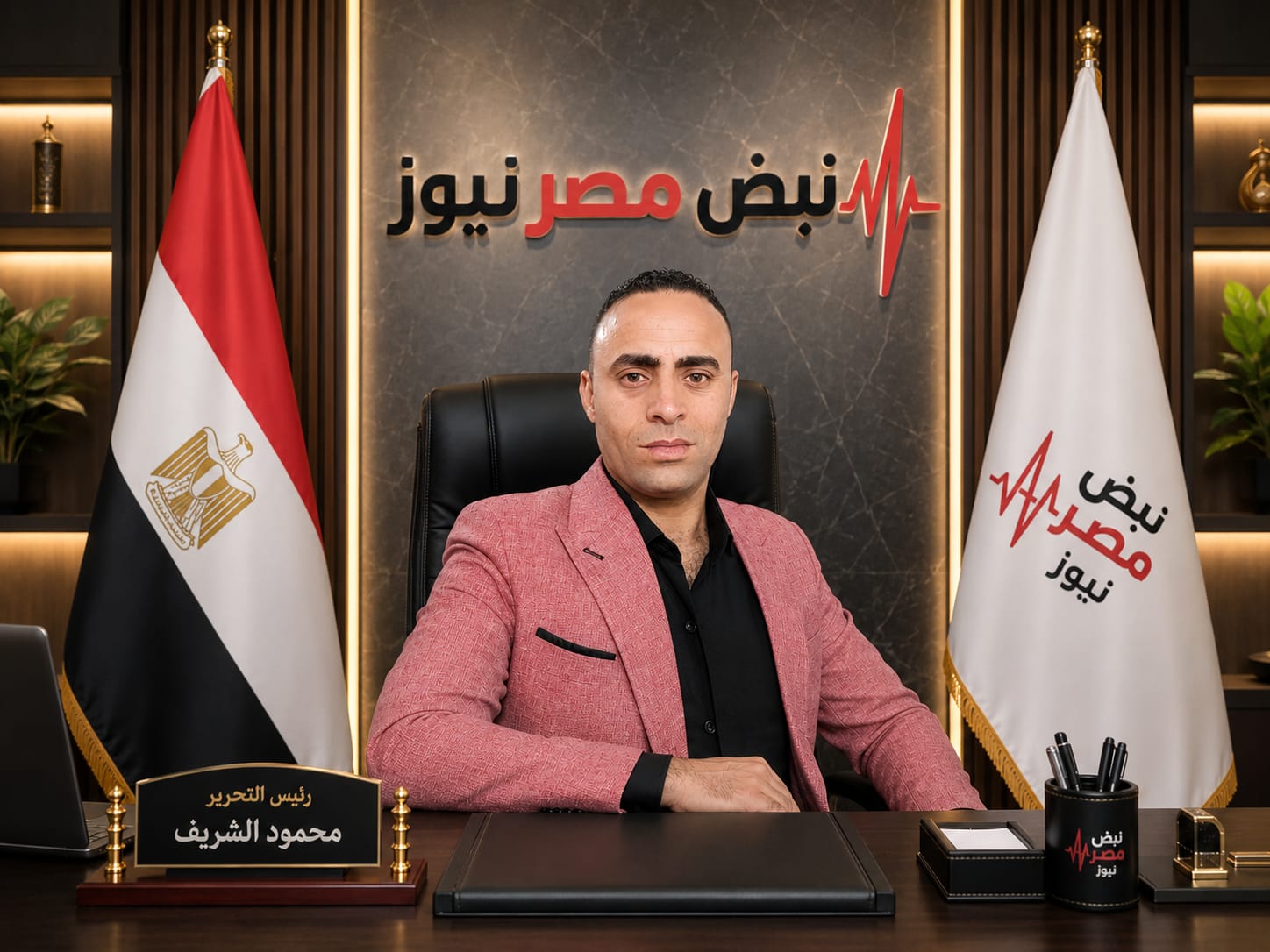 محمود الشريف يكتب: التريث واجب وطني.. دعوة للمصريين لعدم الانسياق خلف الشائعات بشأن الطائرة والسفينة